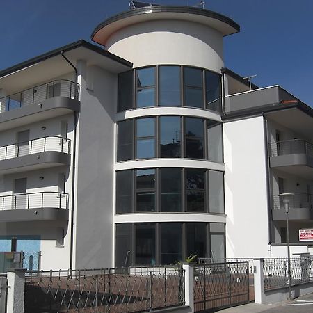 Villa Bruna Lignano Sabbiadoro Exterior photo